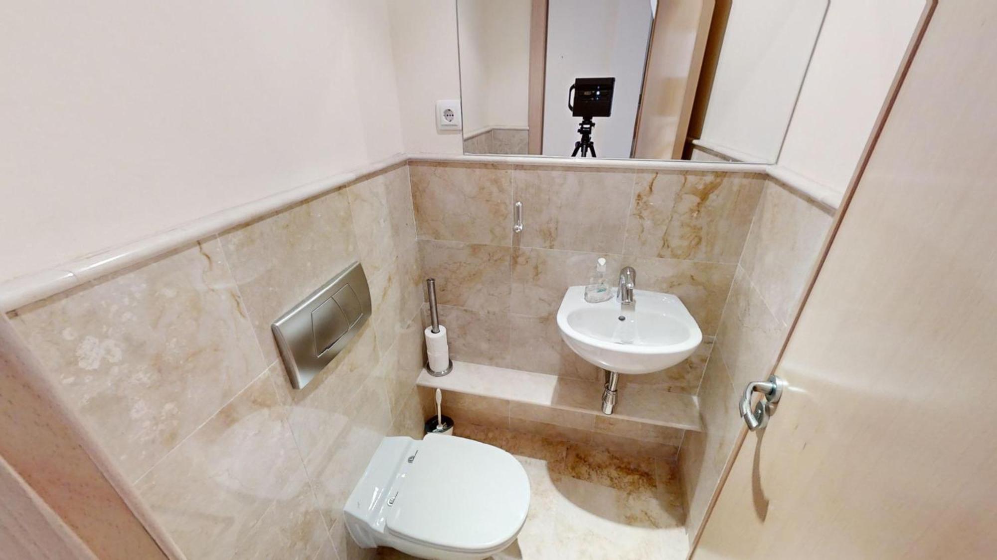Fine Duplex Apartment With Stunning Sea Views 마르베야 외부 사진